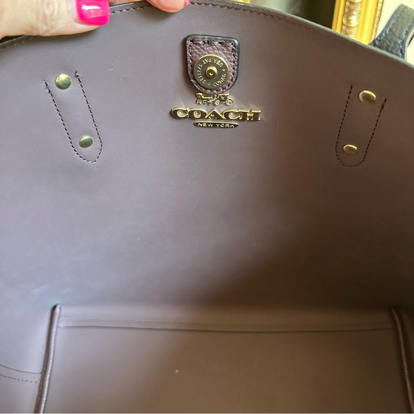 🛑STOP🛑 🛍️🛍️ NWT COACH LARGE BLACK LEATHER TOTE STYLE HANDBAG 💛 NEW - Picture 14 of 15